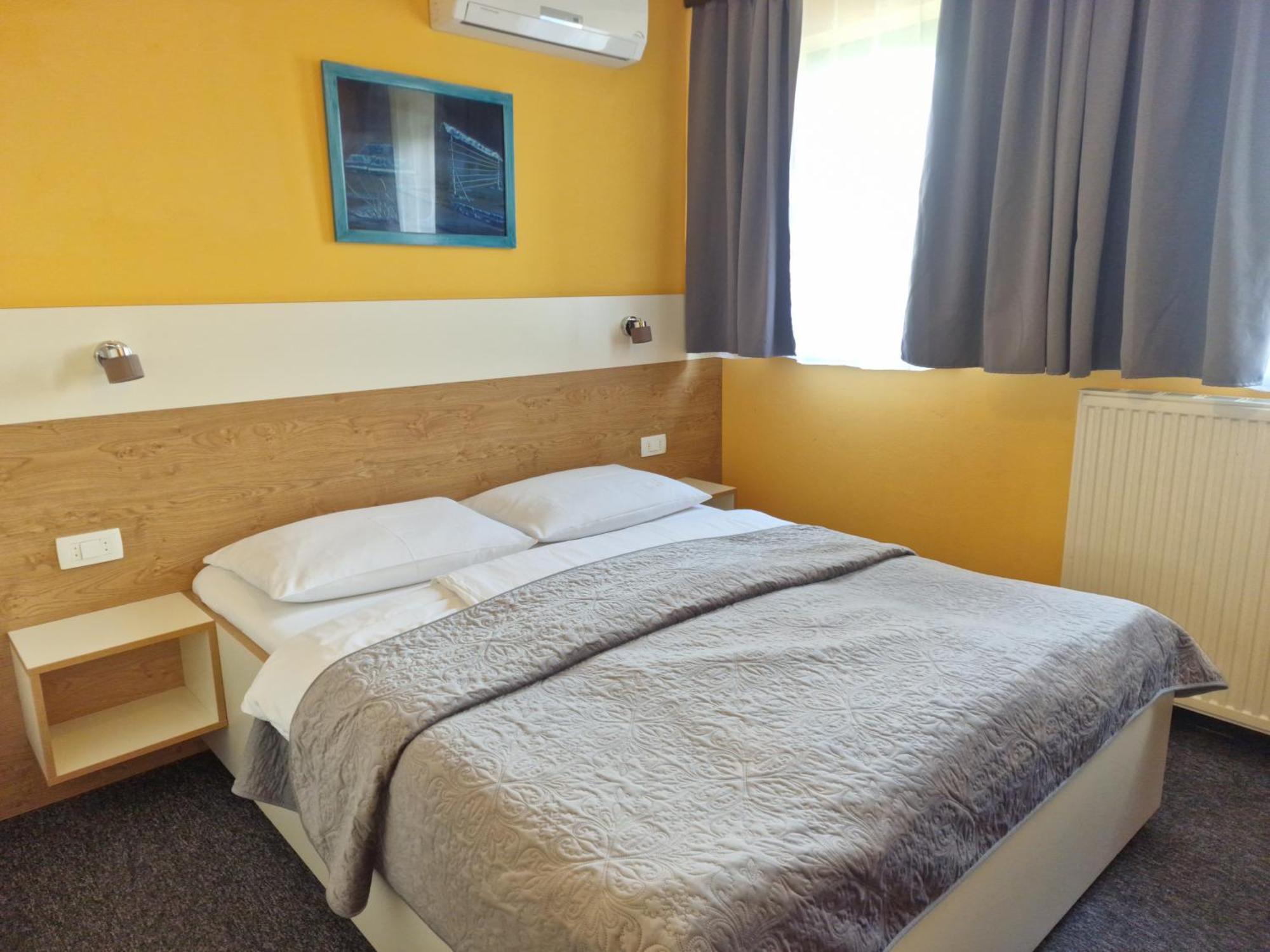 Hotel Pri Storklji Moravske Toplice Exterior foto